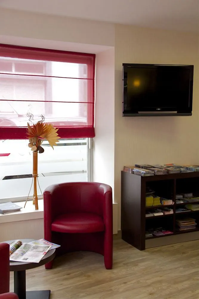 Moka Hotel Lorient Francia